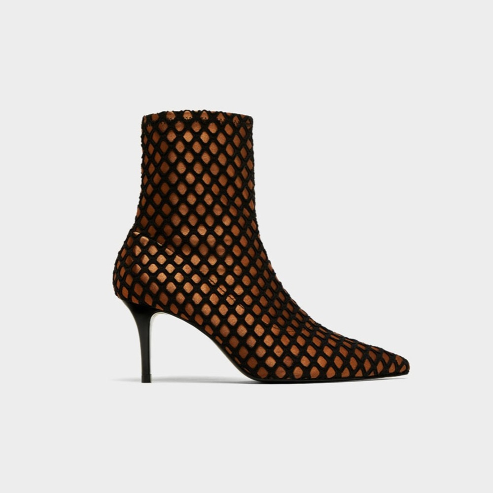 Zara Velvet Stiletto Boots (In Box)